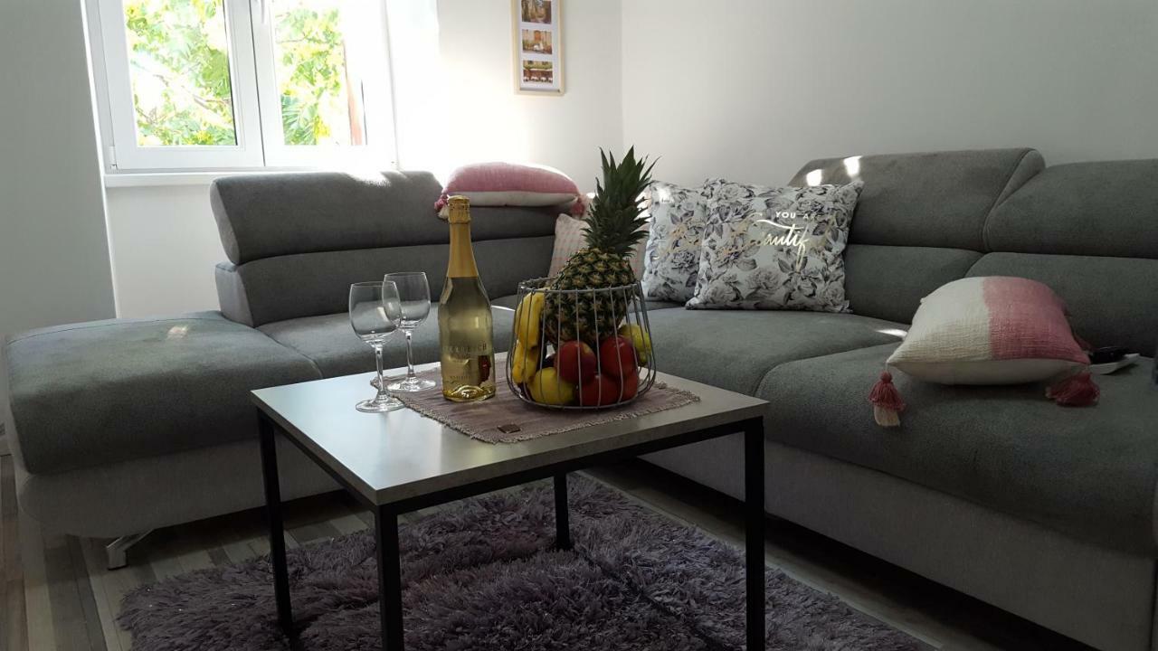 Apartment Imperia *** Пула Екстер'єр фото