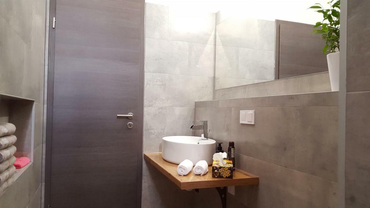 Apartment Imperia *** Пула Екстер'єр фото