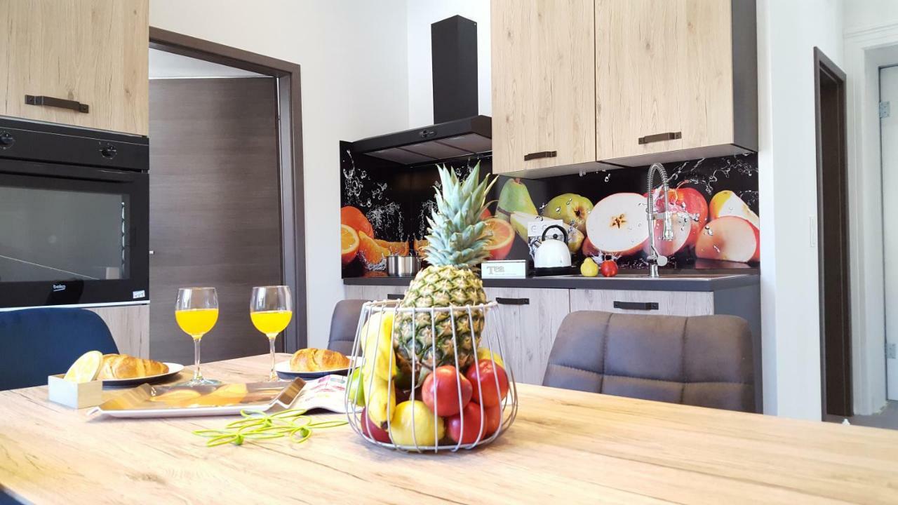 Apartment Imperia *** Пула Екстер'єр фото